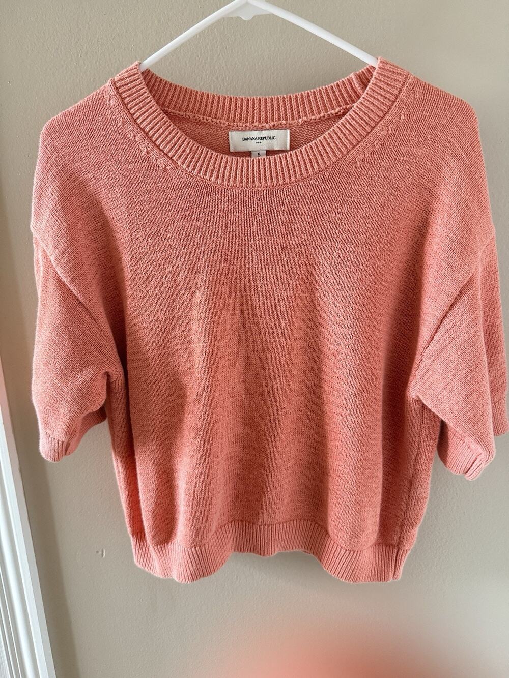 Banana Republic Soft Coral Knit Sweater Short Sleeve Size Small Crop